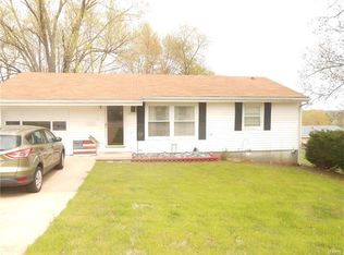 1431 W Jefferson St, Vandalia, IL 62471