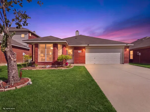 2332 Rushing Springs Dr, Fort Worth, TX 76118