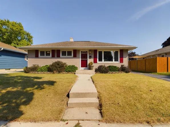 6784 South 19th STREET, Milwaukee, WI 53221