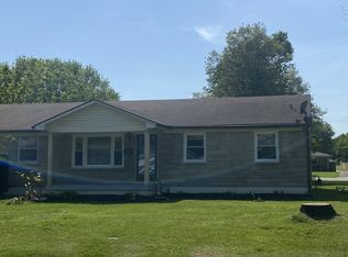 4300 Blue Sky Ct, Louisville, KY 40216
