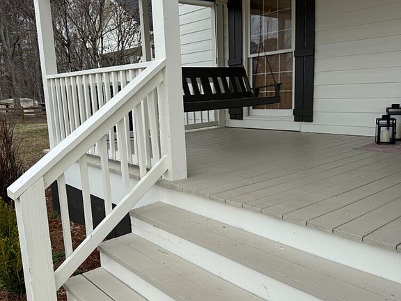 4th image of 8598 Horseshoe Bend Rd