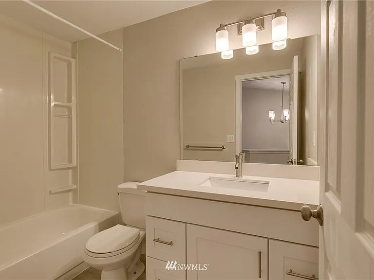 4356 W Lake Sammamish Pkwy SE — Photo 15