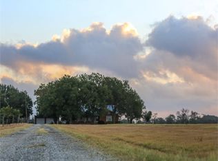 1428 County Road 410, Lexington, TX 78947