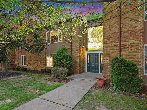 644 Barkwood Ct NW, Grand Rapids, MI 49534