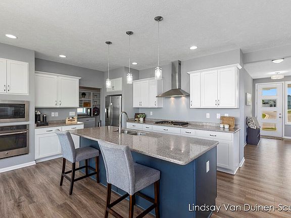 4th image of 5855 Sage River Ct SW