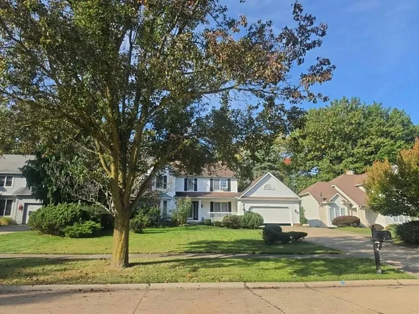 318 Bridgeport Trl, Cleveland, OH 44143