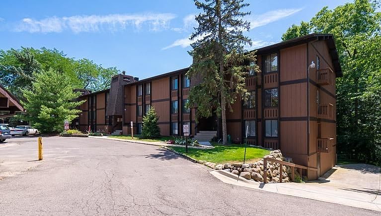 1st image of 1720 S Grove St APT 205C