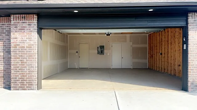 16572 W Lynndale St — Photo 1