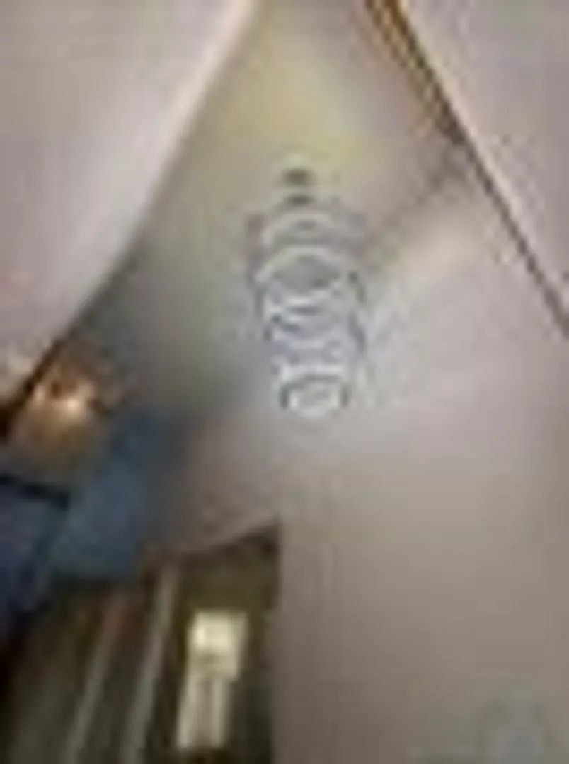 One of a kind 3 Bedroom plus Den/Bonus room and 4 Bathroom Home next to the Meadows Park in Dakot... — Photo 4