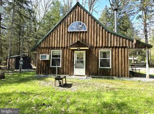 10 Rocky Top Ln, Milroy, PA 17063