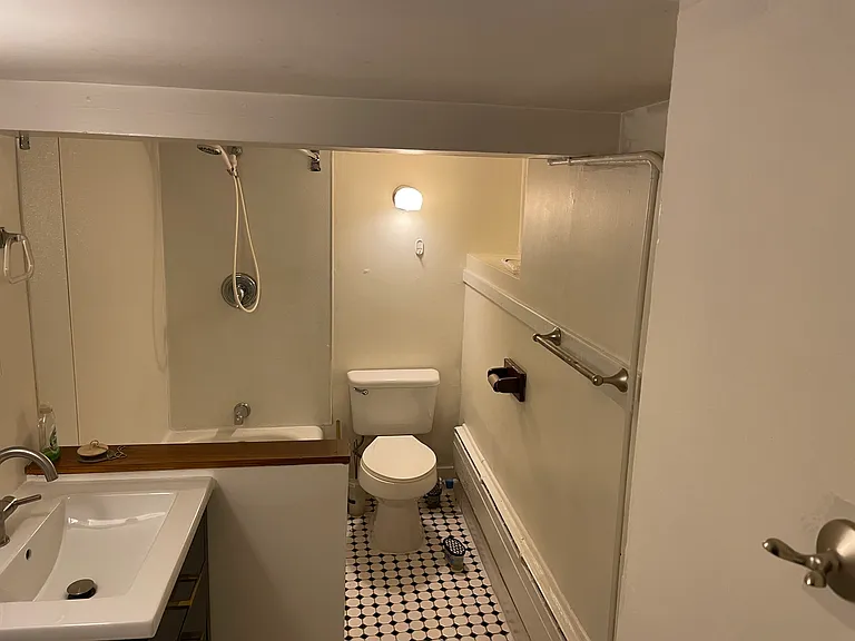 Bath from BR