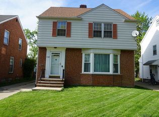 4325 Groveland Rd, University Heights, OH 44118