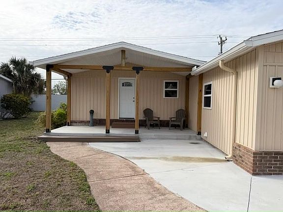 2nd image of 1061 La Paloma Blvd #1061