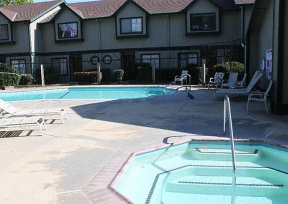 4th image of 7669 Lily Mar Ln