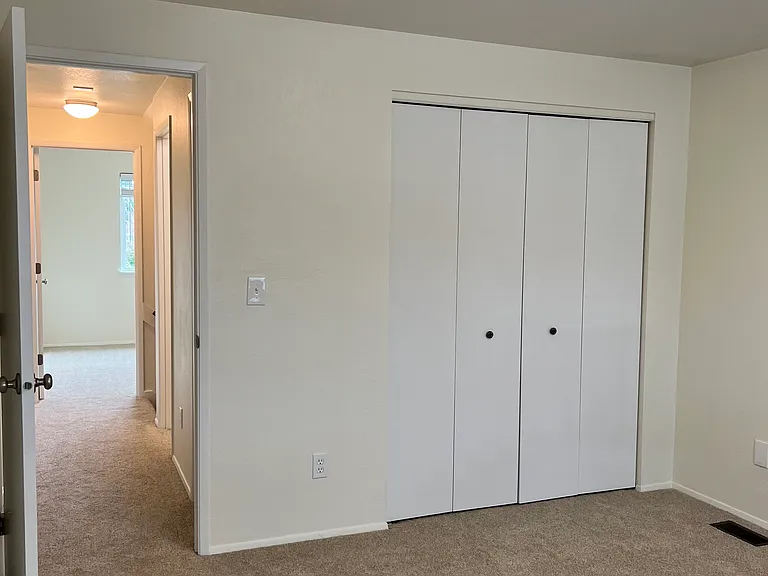 3670 Casteel St — Photo 7