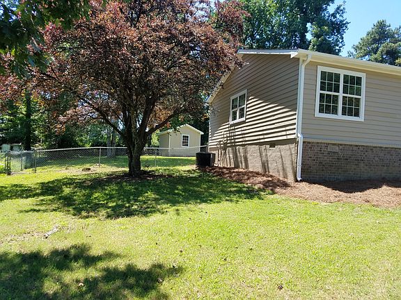 5th image of 1272 Sommerset Dr