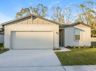 207 Lovely Ct, Plant City, FL 33566