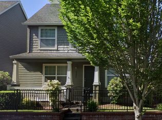 6399 NE Chestnut St, Hillsboro, OR 97124