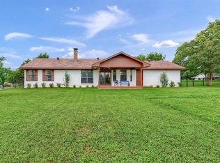 407 Cocopa Dr, Lake Kiowa, TX 76240