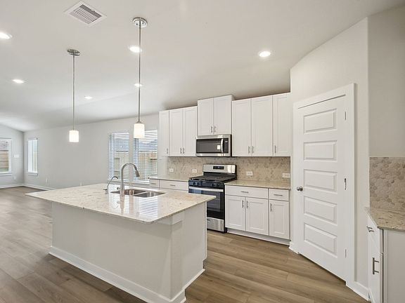 14-custom-Houston - Glendale Lakes - 6627 Lenwood Ln Rosharon TX 77583 - 010.jpg