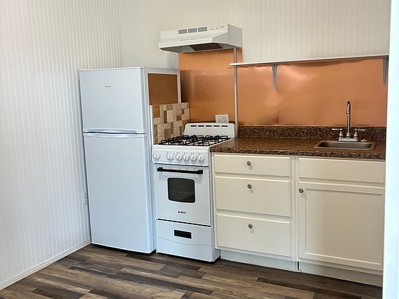 3rd image of 301 County Road 5229