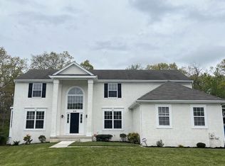 610 Gable Ct, Williamstown, NJ 08094