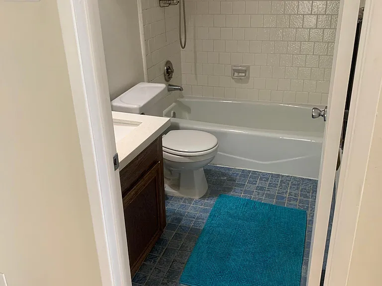 15024 Nordhoff St #12 — Photo 38