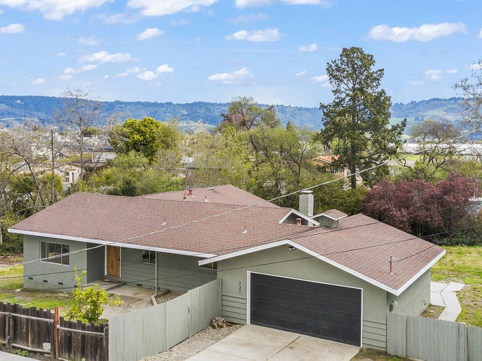 1st image of 121 Klassen Ln