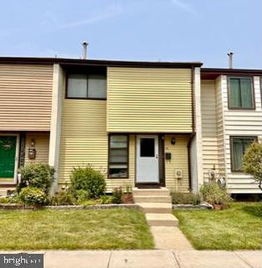 1st image of 317 Bolton Rd