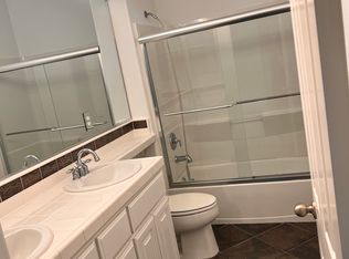 657 Chandon Dr, Merced, CA 95348