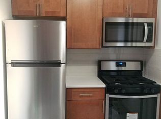 3248 30th St APT A4, Astoria, NY 11106