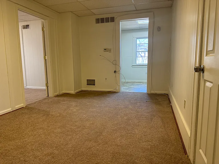 1456-1464 Dewey Ave #3 — Photo 6