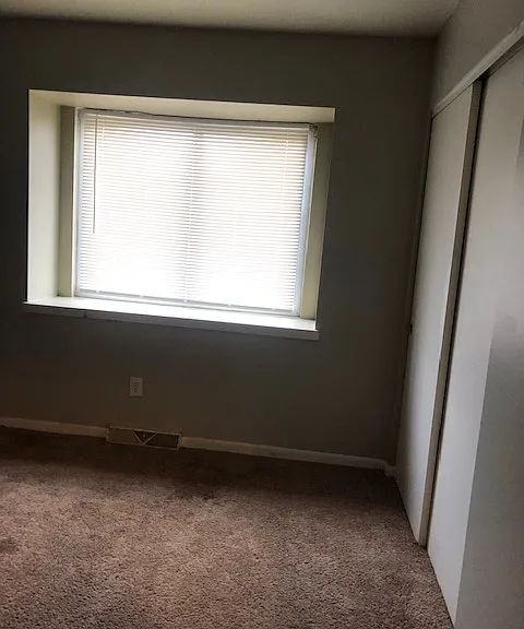 1126 McCarley Dr E — Photo 8