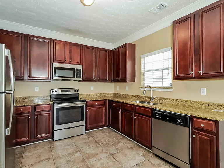 11147 Aliyah Dr — Photo 8