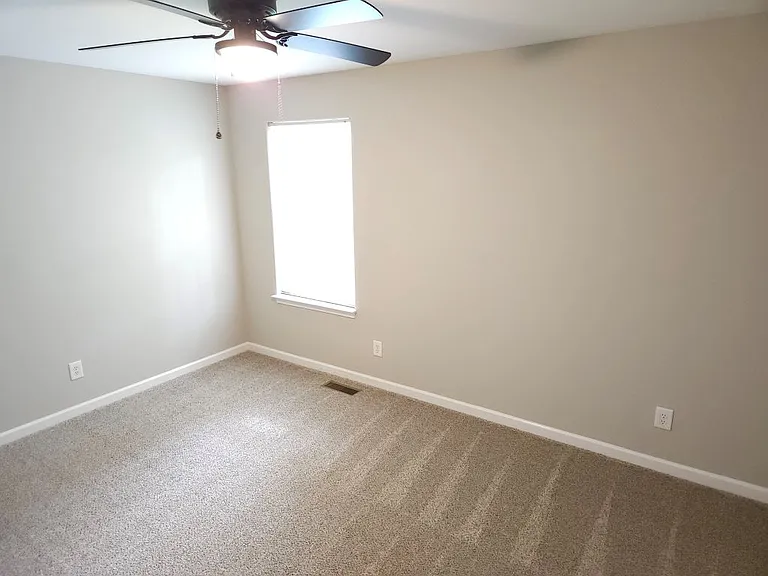 705 Crestland Ave #B1 — Photo 8