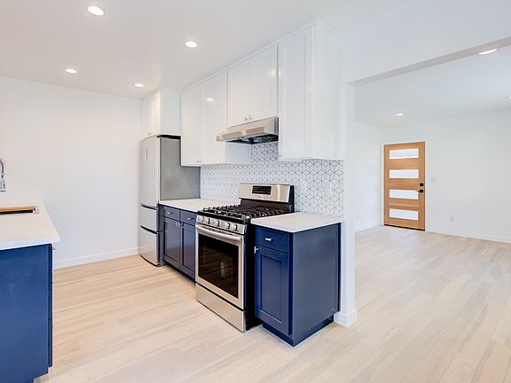 2nd image of 2314 Glendale Blvd APT 3