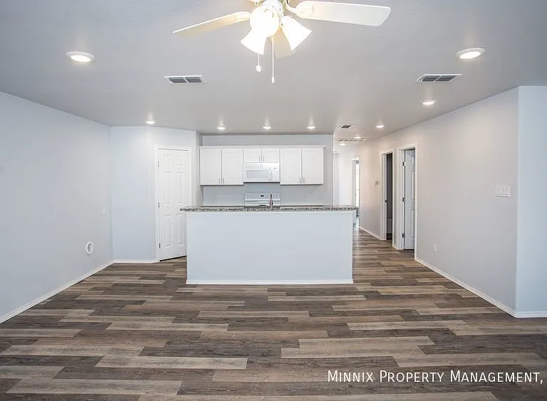 5605 Kemper St #A — Photo 7