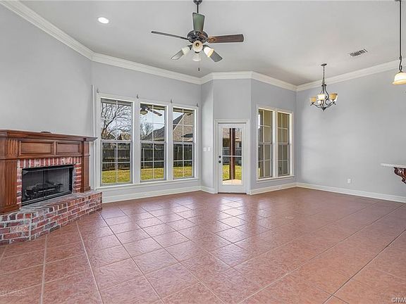 5th image of 4141 Courtland Way