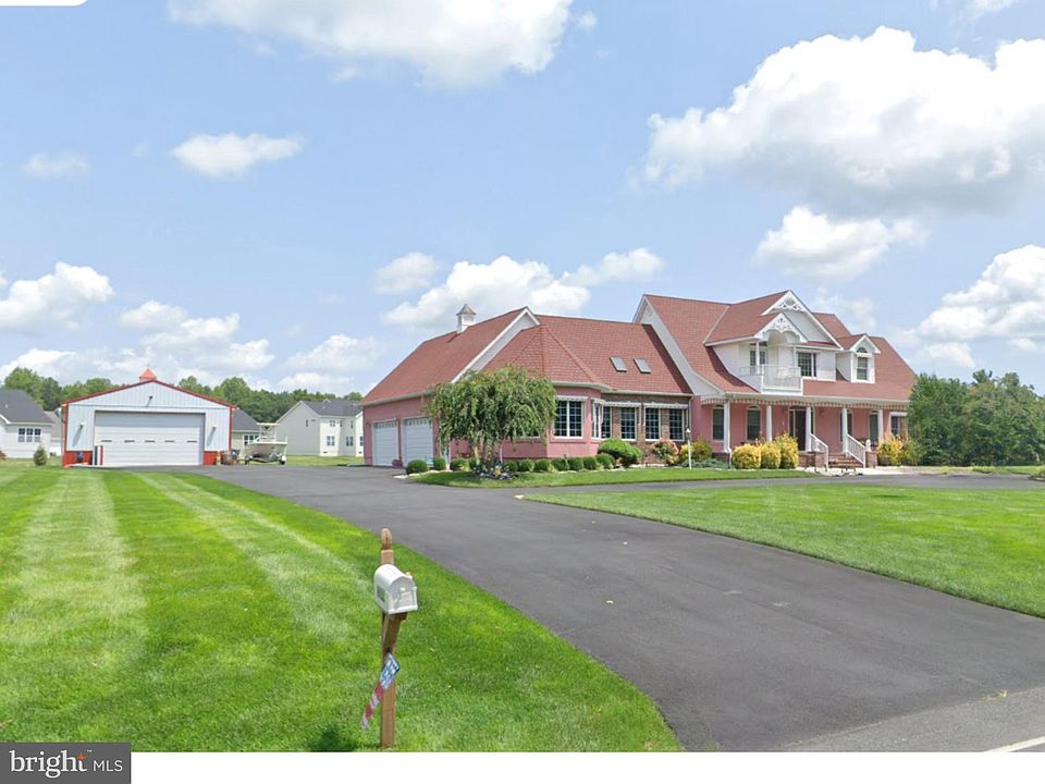2nd image of 6283 Williamsville Rd