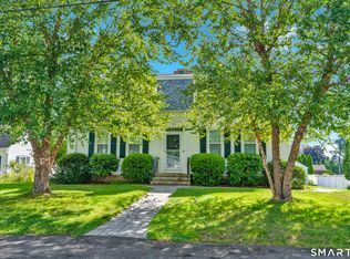 59 Spring Rock Rd, Branford, CT 06405