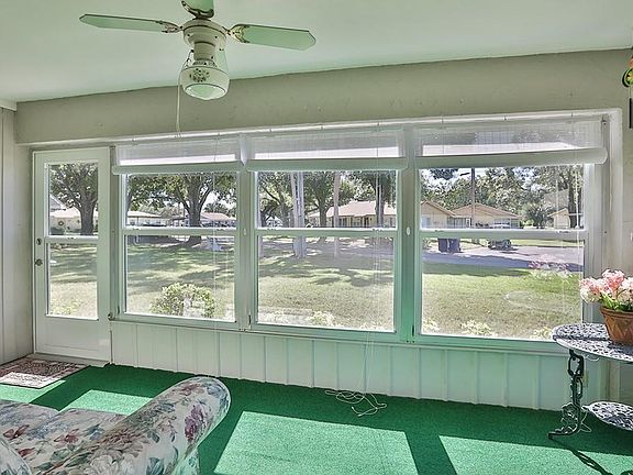 4th image of 1907 Canterbury Ln Unit 19