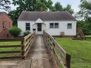1712 Mansfield St, Winston Salem, NC 27107
