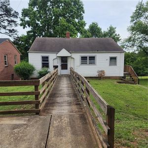 1712 Mansfield St, Winston Salem, NC, 27107