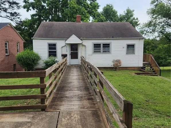 1712 Mansfield St, Winston Salem, NC 27107