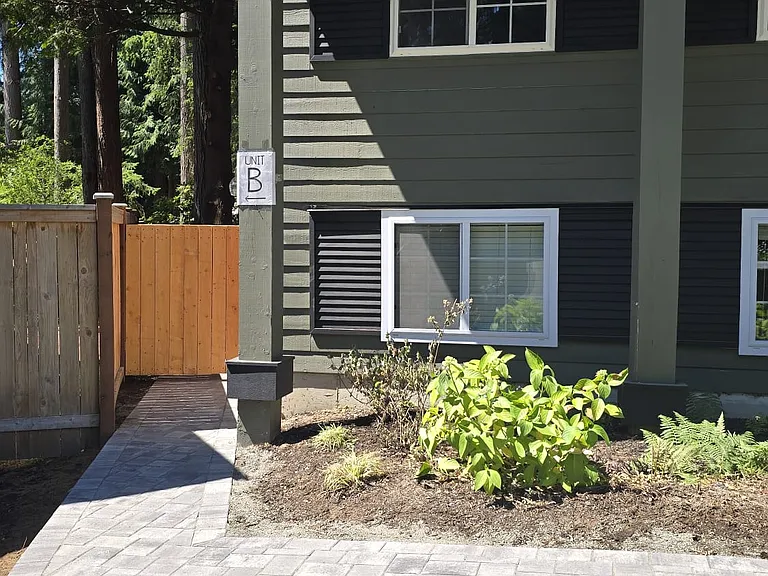11917 NE 143rd Pl — Photo 1