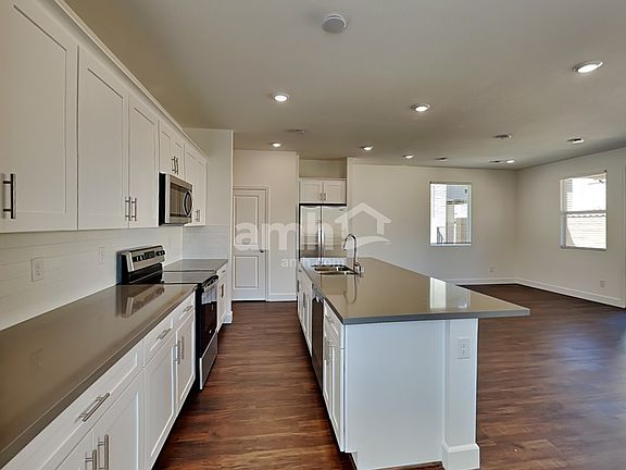 4th image of 10436 Bee Balm St