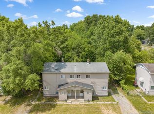 31567 Alpena Ct, Westland, MI 48186