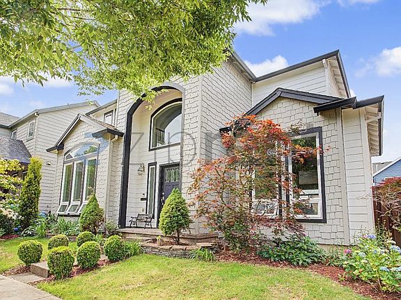 3rd image of 6138 SE Thornapple St