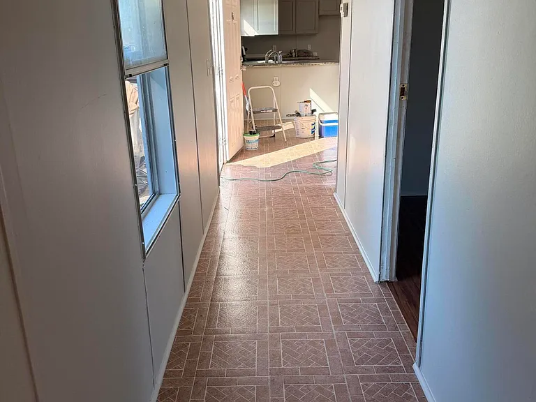 512 Lafayette St #B — Photo 15