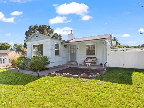 307 N 35th Ave, Yakima, WA 98902